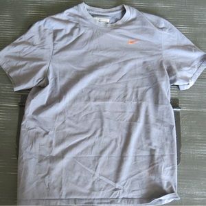 Nike T-shirt